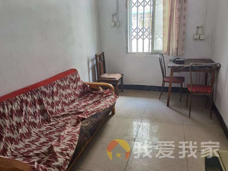 船山路惠民门小区 南北通透，采光好 视野好，诚心出售