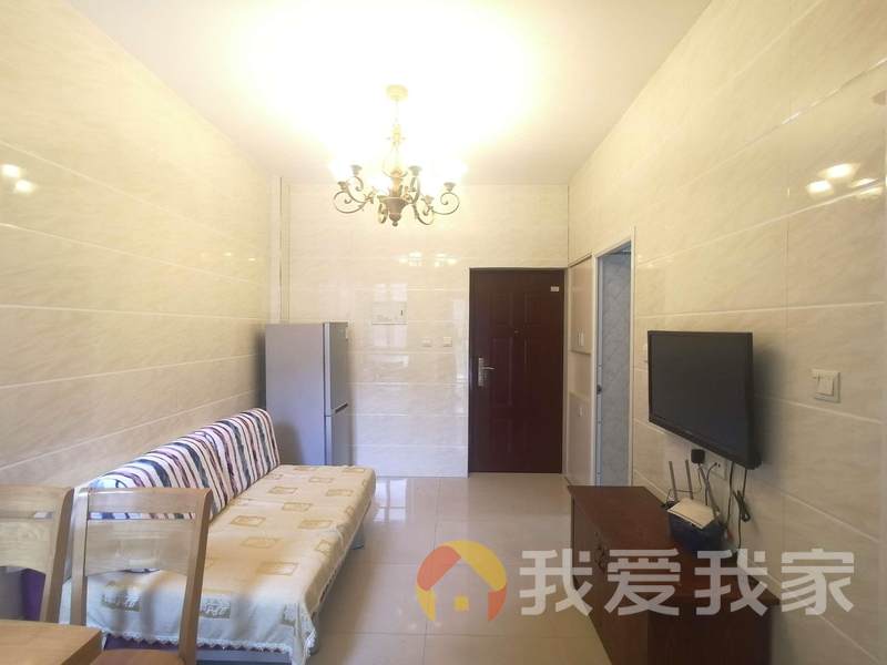 南昌我爱我家新城学校旁精装房，房东置换诚意出售