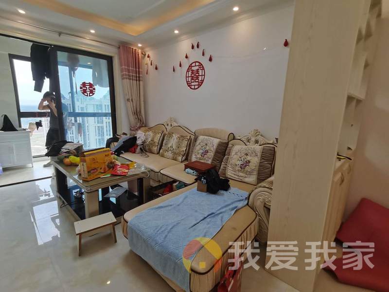 南昌我爱我家万达文化旅游城N区(十二区) 南北通透，采光好 装修好，环镜优美 近地铁 视野好，诚心出售