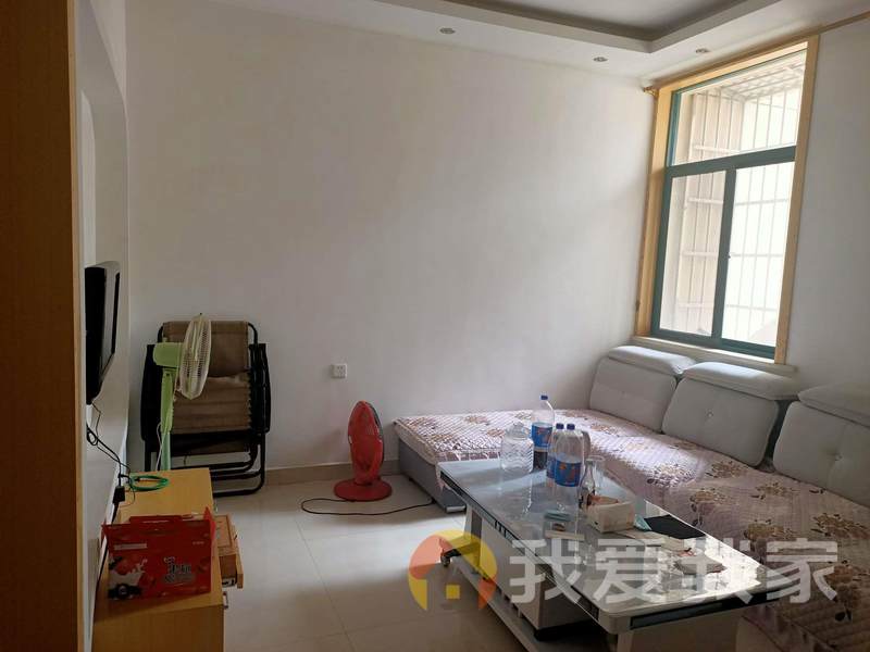 幸福庄园 南北通透，采光好 装修好，环镜优美 视野好，诚心出售
