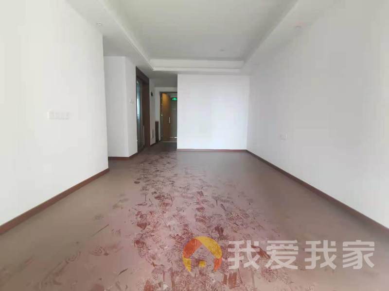 南昌我爱我家九龙湖高品质三房，精装修 拎包入住 地铁口交汇处