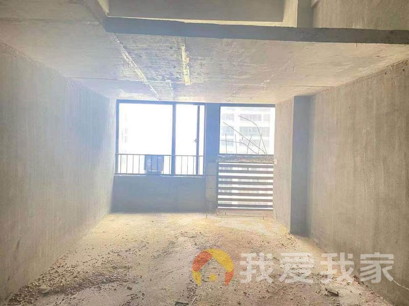 新力银湖湾 周边匹套完善，，出行方便