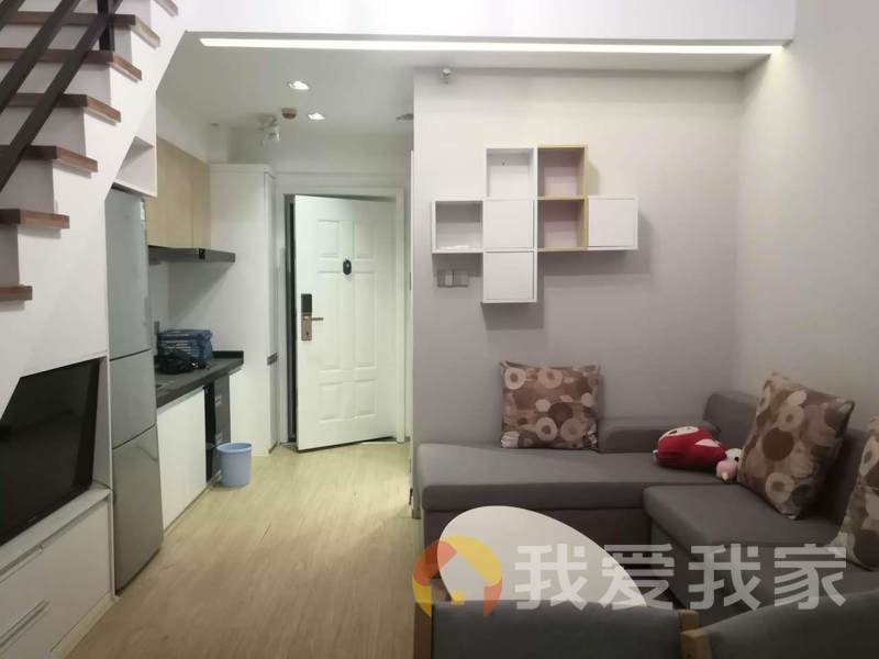 南昌我爱我家南昌居住主题公园丁香怡景 南北通透，采光好 装修好，环镜优美 视野好，诚心出售