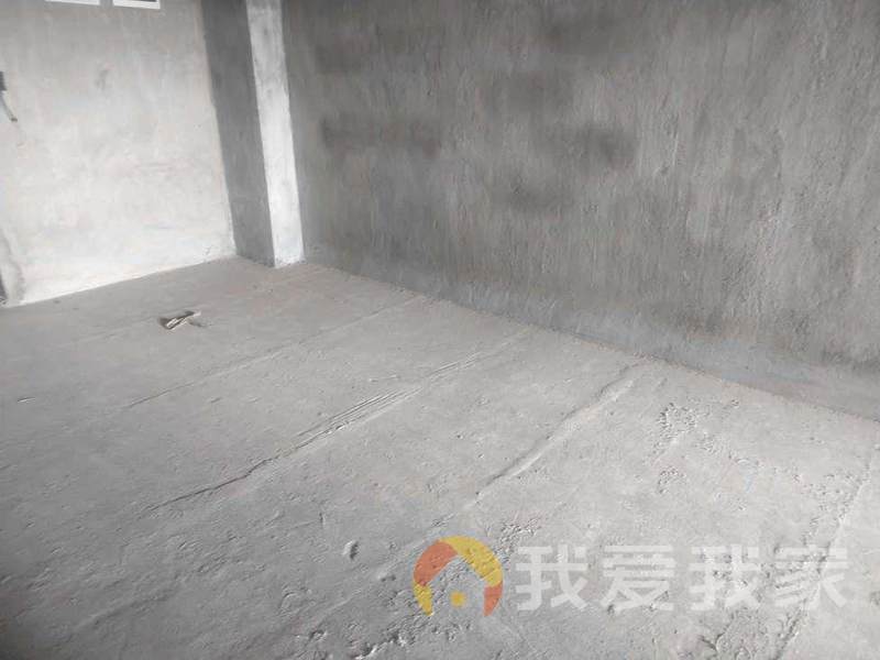 coco悦城 南北通透，采光好 周边匹套完善，，出行方便