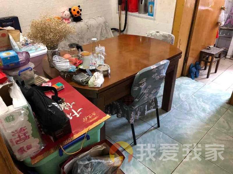 南昌我爱我家佘山路 南北通透，采光好 近地铁 视野好，诚心出售