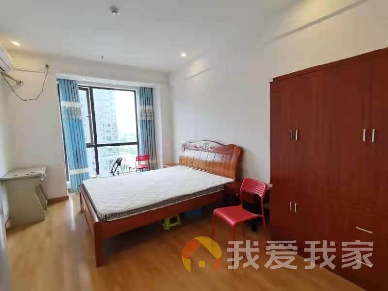 南昌我爱我家满五唯一，带落地窗可以拎包入住