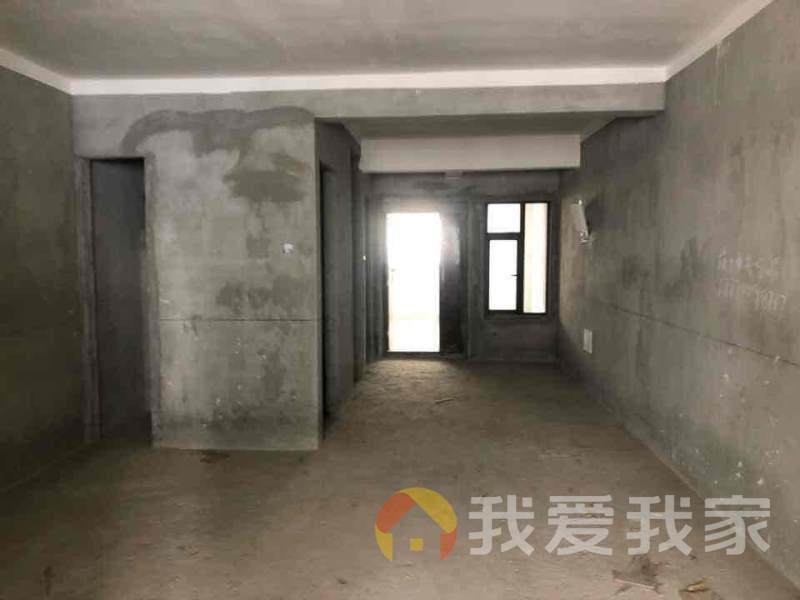 城泰枫桦天成 南北通透，采光好 视野好，诚心出售