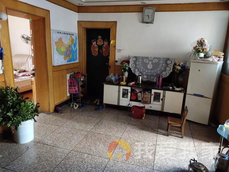 南昌我爱我家孙家亭小区（洛阳东路小区） 南北通透，采光好 装修好，环镜优美 近地铁 视野好，诚心出售
