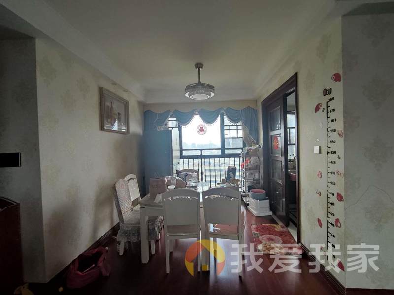 中海御锦公馆（锦钰名苑） 南北通透，采光好 装修好，环镜优美 中间楼层