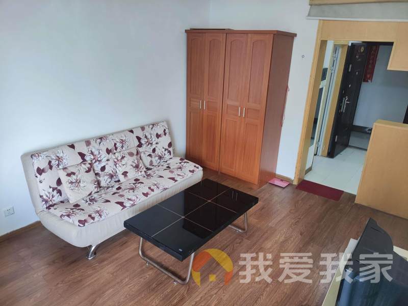 南昌我爱我家洪城比华利 南北通透，采光好 近地铁 周边匹套完善，，出行方便