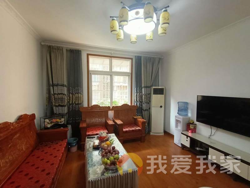 文教路 南北通透，采光好 装修好，环镜优美 中间楼层