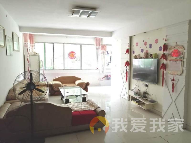 桂苑小区 南北通透，采光好 装修好，环镜优美 近地铁 周边匹套完善，，出行方便