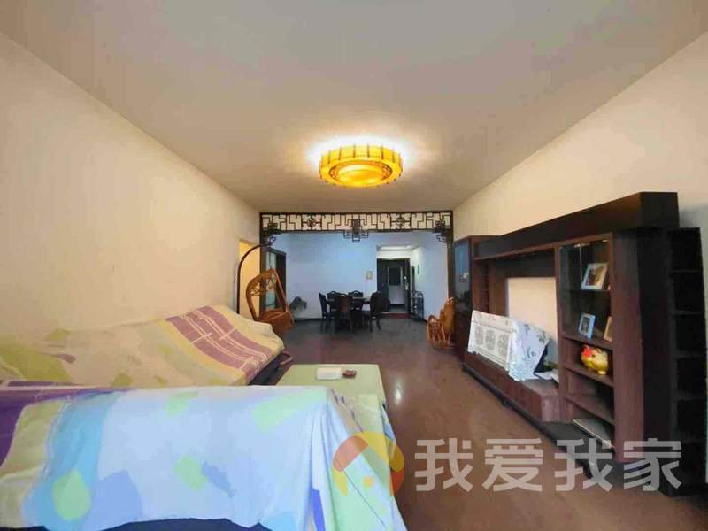 南昌我爱我家中山佳苑 南北通透，采光好 装修好，环镜优美 近地铁 视野好，诚心出售