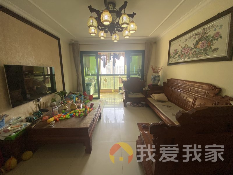 南昌我爱我家恒大名都 南北通透，采光好 装修好，环镜优美 视野好，诚心出售