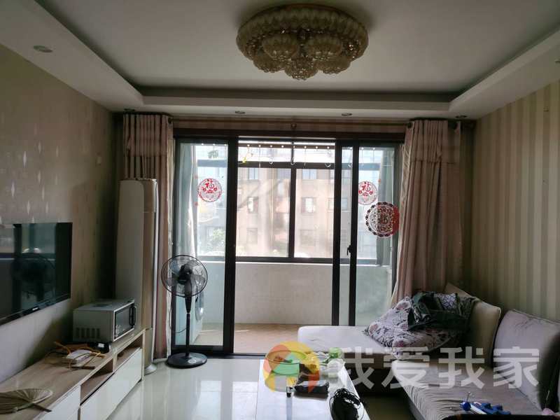 南昌我爱我家中大紫都二期 南北通透，采光好 装修好，环镜优美 近地铁 周边匹套完善，，出行方便