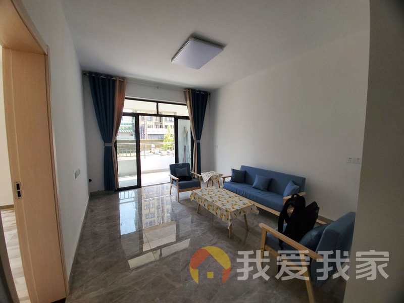 地铁三号线，装修两房，准新房，诚心卖