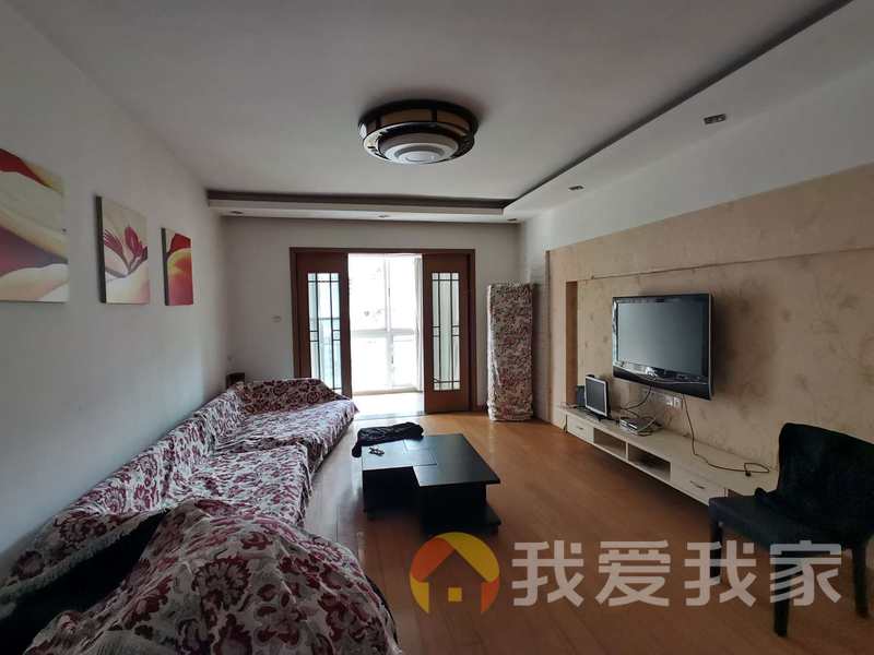 富赣灏庭 南北通透，采光好 中间楼层