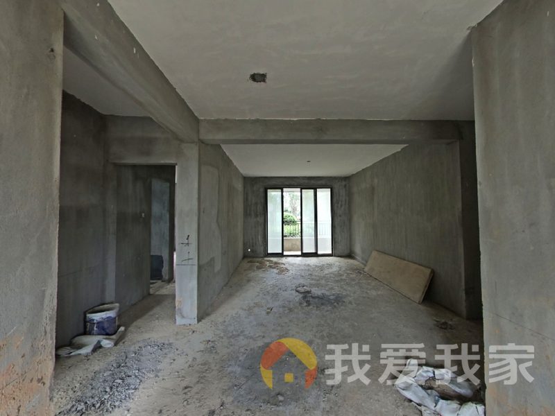 南昌我爱我家新建城B4区 南北通透，采光好 近地铁 周边匹套完善，，出行方便