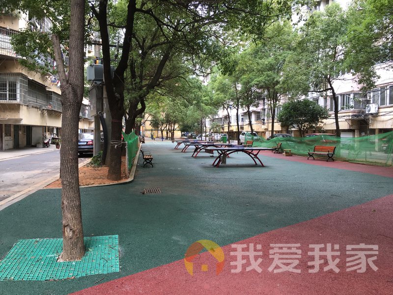 南昌我爱我家丁公路南柴宿舍 南北通透，采光好 视野好，诚心出售