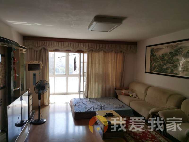 南昌我爱我家青春家园 南北通透，采光好 装修好，环镜优美 视野好，诚心出售
