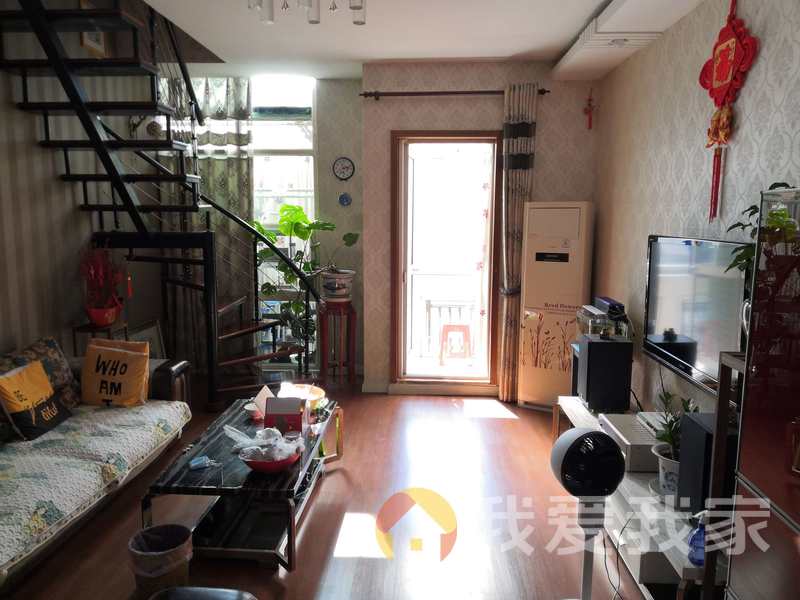 南昌我爱我家东方塞纳 南北通透，采光好 装修好，环镜优美 视野好，诚心出售