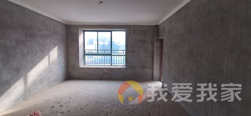 伟梦清水湾洗尘香苑 南北通透，采光好 近地铁 中间楼层