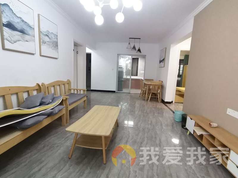 南昌我爱我家万达文化旅游城M区（十一区） 南北通透，采光好 装修好，环镜优美 周边匹套完善，，出行方便