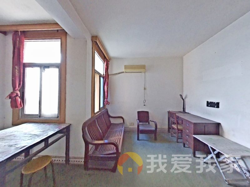 上海路 品质2房  户型方正 看中价格可谈