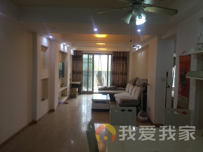 南昌我爱我家南北通透户型 南边视野开阔 ，遮挡楼层比较好 光线好