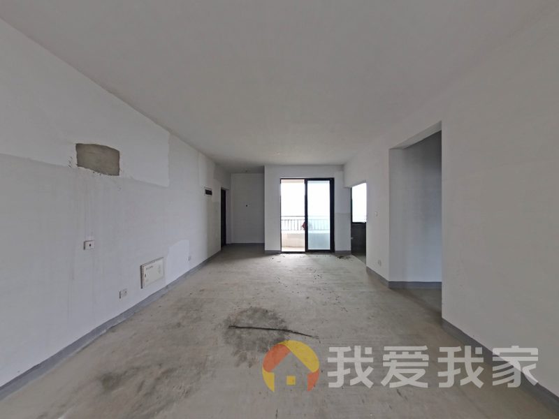 南昌我爱我家绿地国际博览城二期博翠 南北通透，采光好 近地铁 视野好，诚心出售