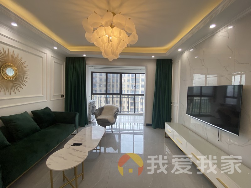 香逸熙园 南北通透，采光好 装修好，环镜优美 视野好，诚心出售