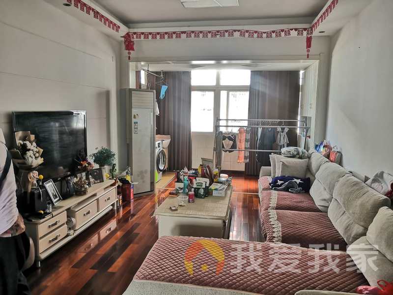 解放西路 南北通透，采光好 装修好，环镜优美 视野好，诚心出售
