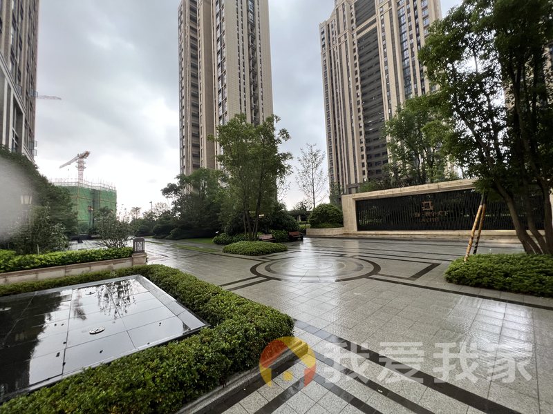 南昌我爱我家房东急需资金周转，低于市场价出售，随时看房！