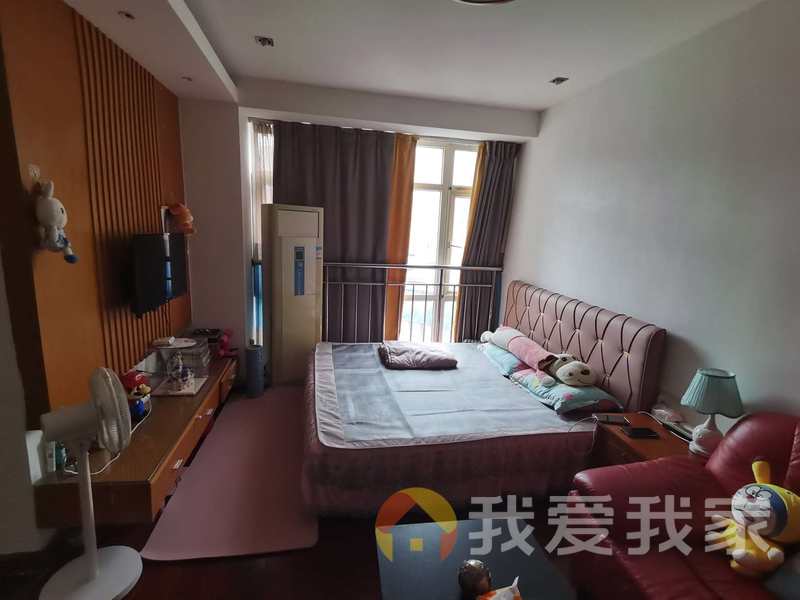 天集领寓 南北通透，采光好 装修好，环镜优美 视野好，诚心出售