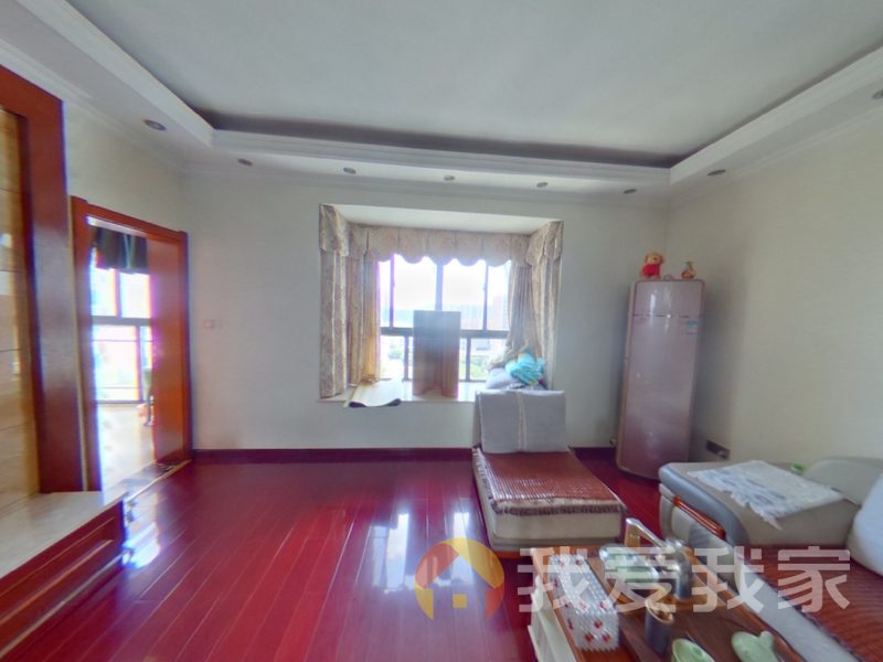 南昌我爱我家百城晶典 南北通透，采光好 装修好，环镜优美 视野好，诚心出售