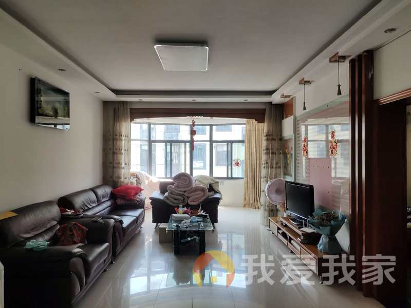 新竹小区 南北通透，采光好 视野好，诚心出售