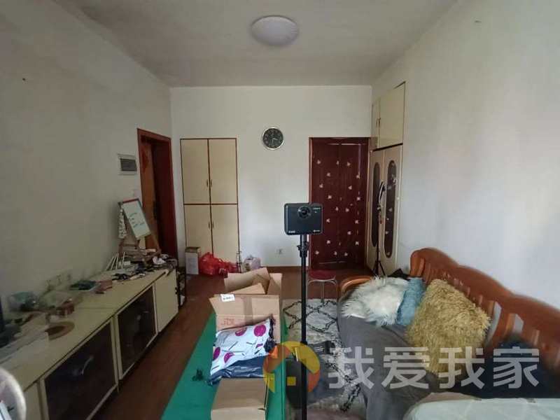 二七北路402号面粉厂宿舍 南北通透，采光好 近地铁 视野好，诚心出售