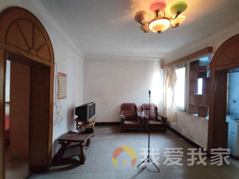 船山路惠民门小区（中国银行宿舍） 南北通透，采光好 视野好，诚心出售