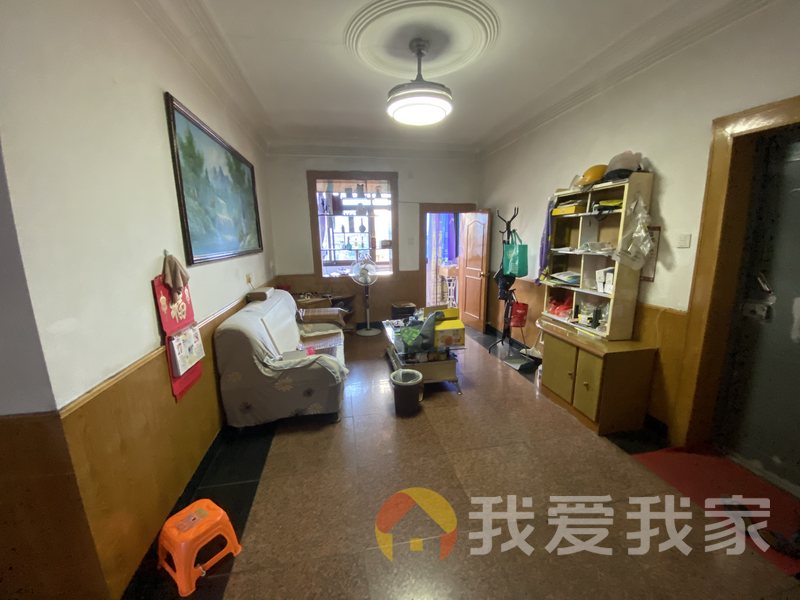 南昌我爱我家丁公路南柴宿舍 南北通透，采光好 近地铁 视野好，诚心出售