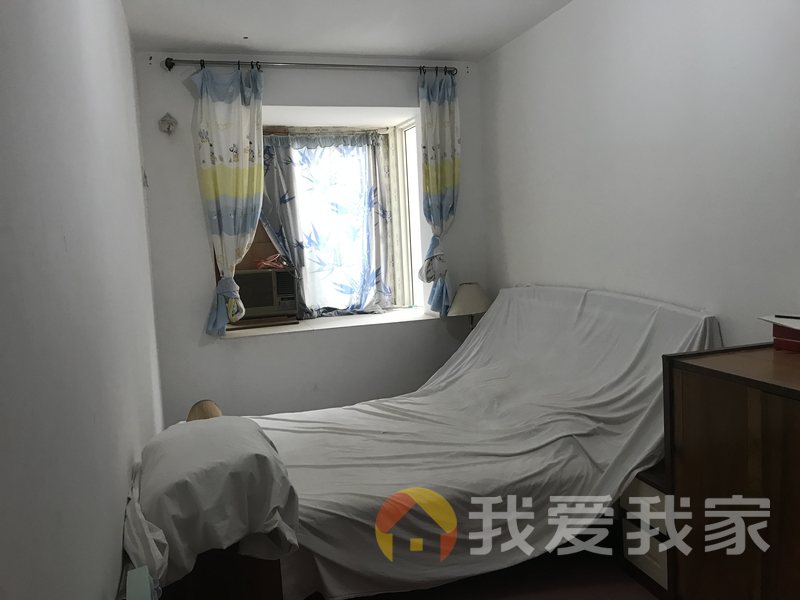 南昌我爱我家前后无遮挡 东端户 送储藏室 得房率高 三面采光