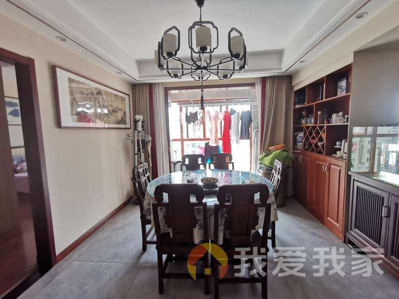 南昌我爱我家西站瑞都 南北通透，采光好 装修好，环镜优美 视野好，诚心出售