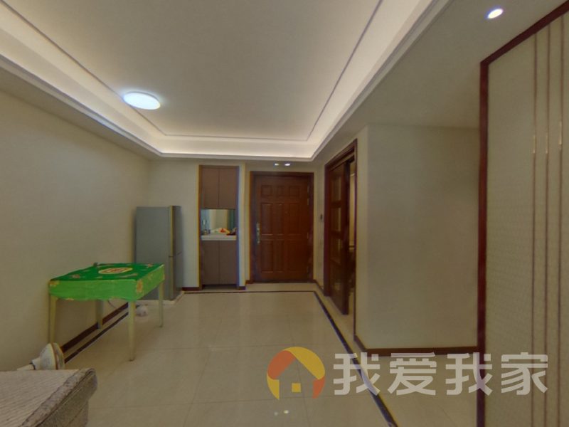 因急需资金周转，房东诚心卖房，价格实惠，地理位子好