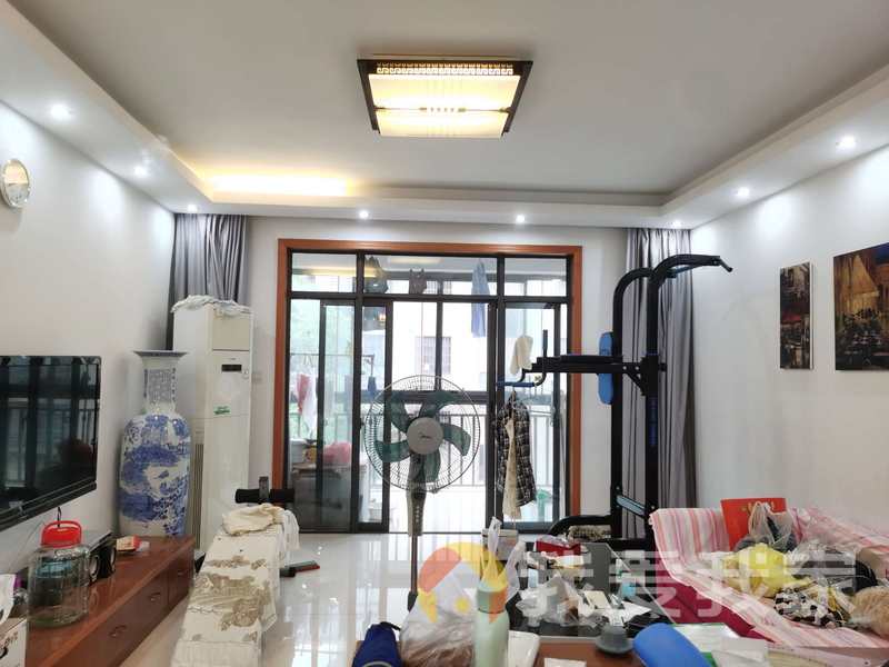 南昌我爱我家中大紫都一期 南北通透，采光好 装修好，环镜优美 近地铁 视野好，诚心出售