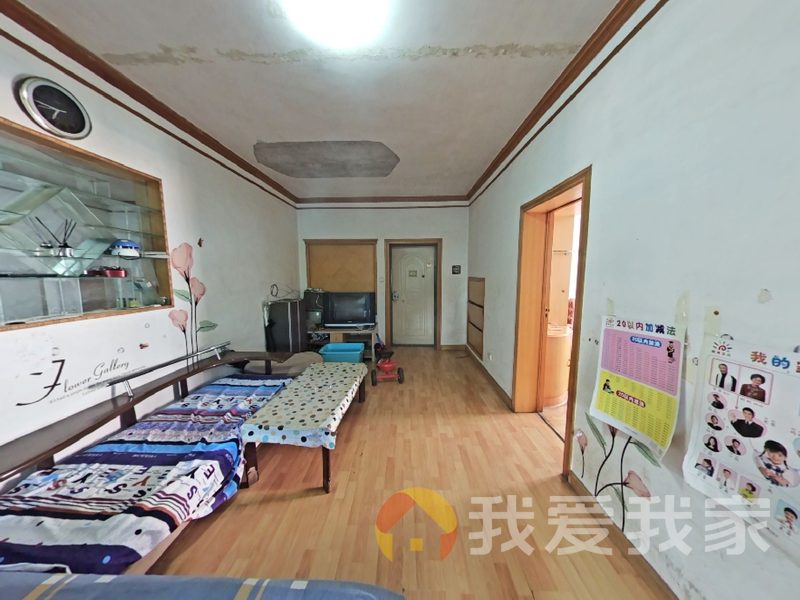 满五唯一  小区环境安静  可拎包入住