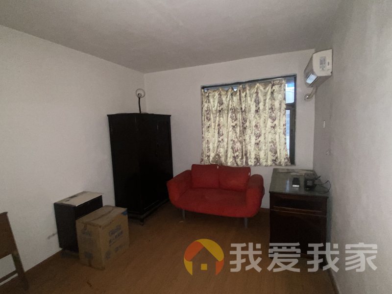 南昌我爱我家丁公路南柴宿舍 南北通透，采光好 近地铁 视野好，诚心出售