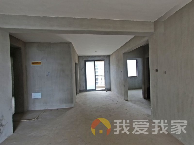 南昌我爱我家新建城B5区 南北通透，采光好 近地铁 视野好，诚心出售