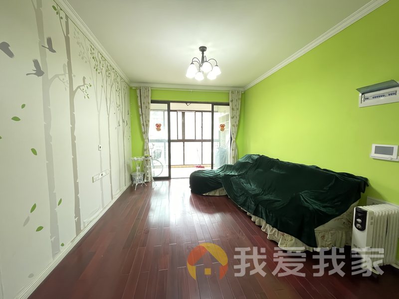 南昌我爱我家棕榈庄园 南北通透，采光好 装修好，环镜优美 近地铁 视野好，诚心出售