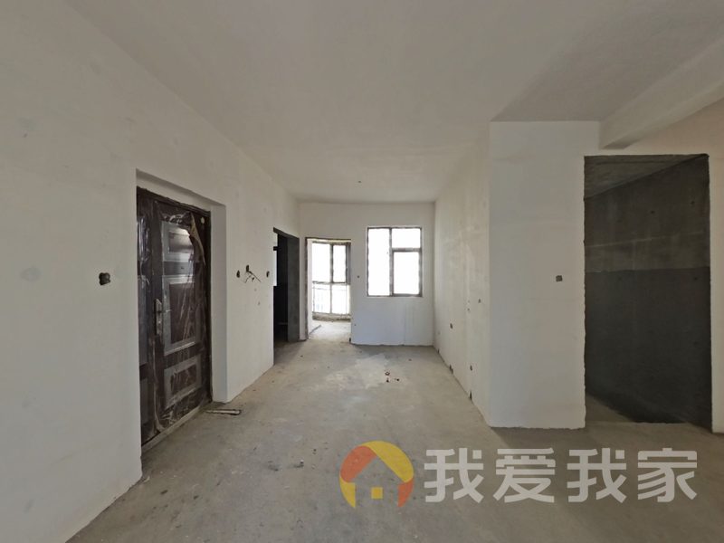 南昌我爱我家锦苑阳光（江西警察学院） 南北通透，采光好 中间楼层