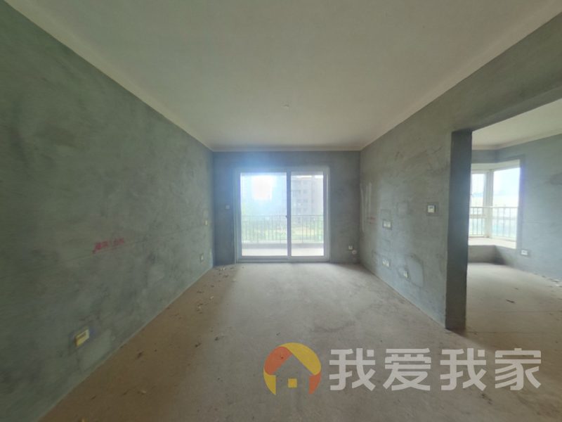 万达文化旅游城D区 南北通透，采光好 近地铁 周边匹套完善，，出行方便