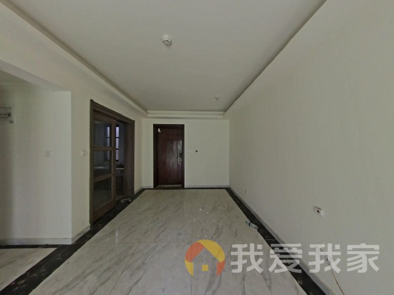 伟象碧桂园锦上 南北通透，采光好 装修好，环镜优美 周边匹套完善，，出行方便